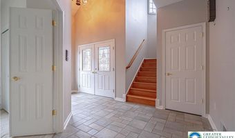 5041 Saw Grass Dr, Allen, PA 18067