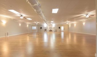 28 Spring Tree Rd, Brattleboro, VT 05301