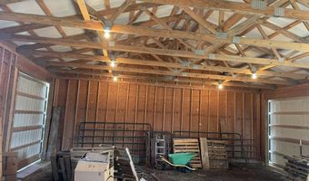 6609 County Road O-535, Ava, MO 65608