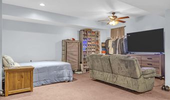 252 Hawthorn Ln, Barnegat, NJ 08005