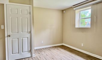 301 T Estes Rd, Beattyville, KY 41311