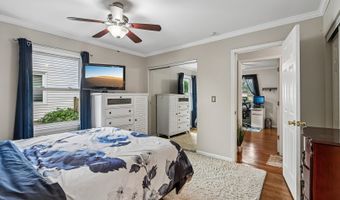 1810 N RIDGE Ave, Arlington Heights, IL 60004