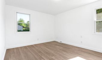 44 Atwells Ave, Johnston, RI 02919