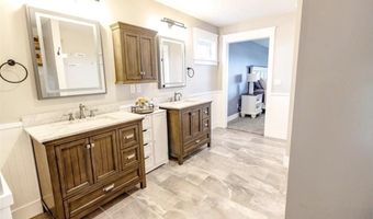 9174 207th Ave, Anamosa, IA 52205