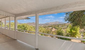 950 S Grade Rd, Alpine, CA 91901