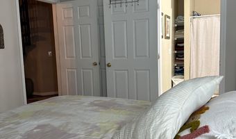 15612 EVERGLADE Ln 401, Bowie, MD 20716