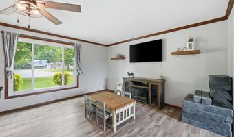 1102 Heritage Ln, Angola, IN 46703
