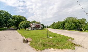 1017 S 5th St, Atchison, KS 66002