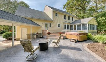 34 Hanover Farms Rd, Bolton, CT 06043