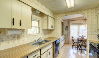 809 Oleander Cir, Barefoot Bay, FL 32976