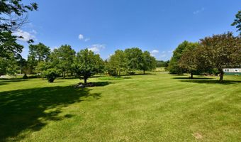 625 McKay Rd, Amsterdam, NY 12010