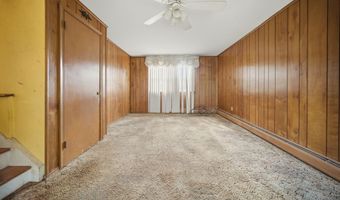 218 Woodland Ave, Bloomfield, CT 06002