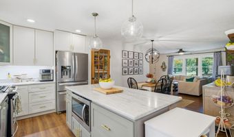 5080 Maryland Dr NW, Acworth, GA 30101