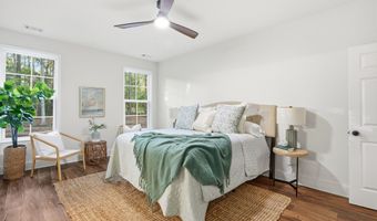 579 Sams Point Rd, Beaufort, SC 29907