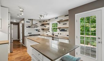 4522 Mulberry Fields Ln, Auburn, GA 30011