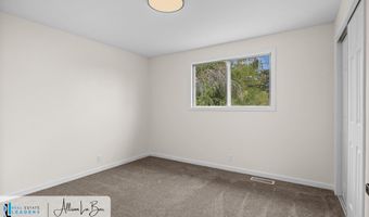 3250 E 12th St, Casper, WY 82609