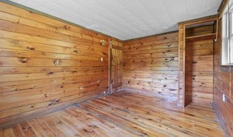 117 Taylor Woods Rd, Belgrade, ME 04917