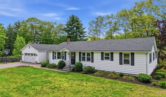 11 W Winkley St, Amesbury, MA 01913
