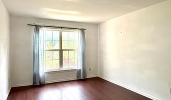 2341 Timbercrest Court Ct, Ann Arbor, MI 48103