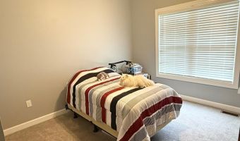 2749 Trent Hatchery Rd, Appomattox, VA 24522