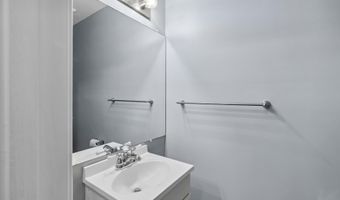 4843 BROOKSTONE Ter 21, Bowie, MD 20720