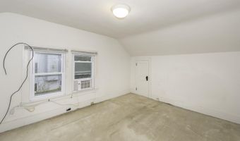 3 Shipman Cir, Ann Arbor, MI 48104