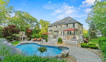 104 Windsor Dr, Auburn, NH 03032