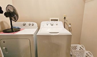 5902 WOODCLIFF St, Albany, GA 31721