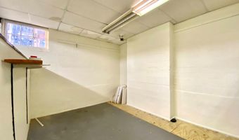 8 COMMONWEALTH Ave, Claymont, DE 19703