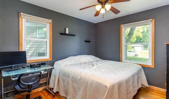 1219 Garfield Cir, Ames, IA 50014