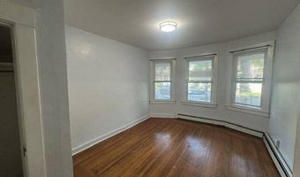 442 Morris St 1F, Albany, NY 12208