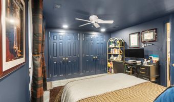 332 11TH St SE, Washington, DC 20003