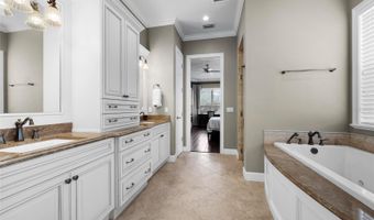 10401 NW 153RD Ter, Alachua, FL 32615