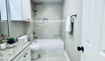 124 Westlake Dr, Brandon, MS 39047