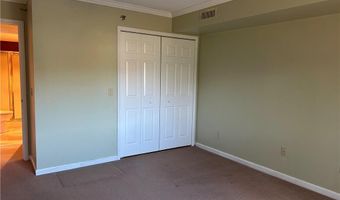 200 Hoffman Ave 206, Cranston, RI 02920