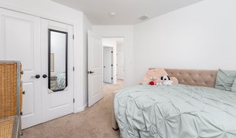 51 Gillette Way 51, Bristol, CT 06010