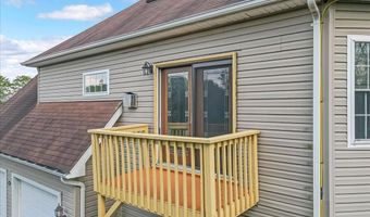 6 Reed Ct, Albrightsville, PA 18210