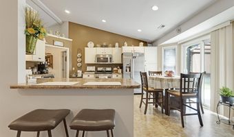 1403 Old Briar Trl, Auburn, IN 46706