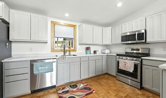 5360 S Highpoint Dr, Albion, IN 46701