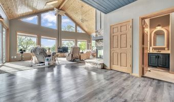 1011 Hwy 15, Armstrong, IA 50514