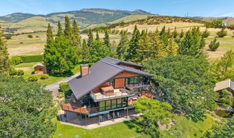 1440 E Nevada St, Ashland, OR 97520
