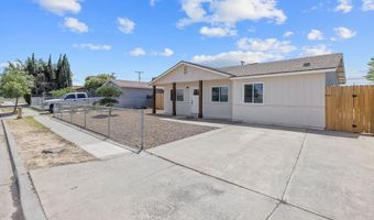 11456 Manzanita St, Armona, CA 93202