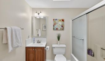 1308 KRISTIN Ln, Amissville, VA 20106