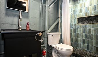11 Sands Ave, Ambridge, PA 15003