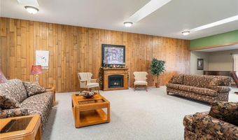 1200 18th Ave NW 137, Austin, MN 55912