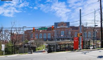 7420 WESTLAKE Ter 304, Bethesda, MD 20817