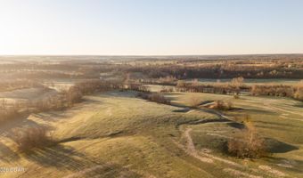 Farm Road 2007, Aurora, MO 65605