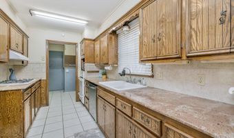 6200 Hanson Rd, Amarillo, TX 79106