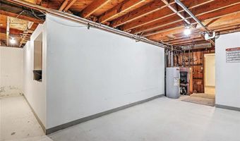 15 Highland Rd, Glocester, RI 02814