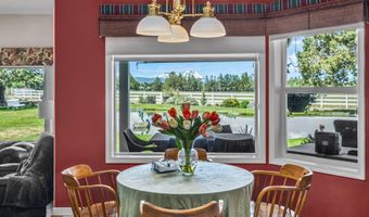 64629 Horseman Ln, Bend, OR 97703